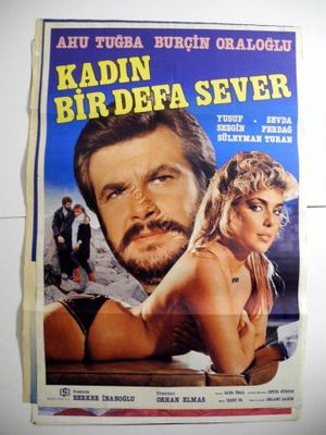 Kadin Bir Defa Sever's poster