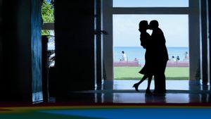 Punch-Drunk Love's poster