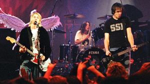 Cobain: Montage of Heck's poster