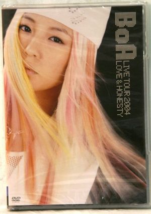 BoA LIVE TOUR 2004 -LOVE & HONESTY-'s poster