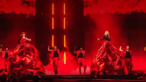 Girls Aloud: The Girls Aloud Show - Live at The O2's poster