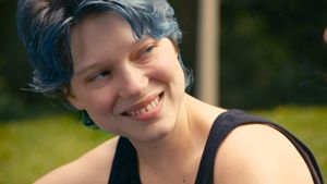 Blue Is the Warmest Colour's poster