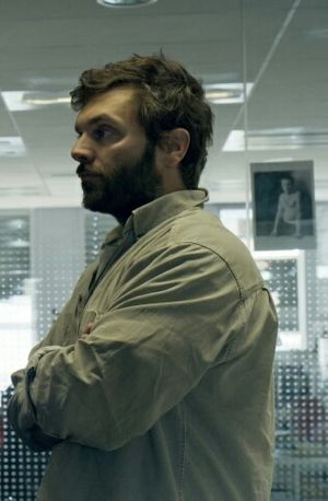 Undercover's poster