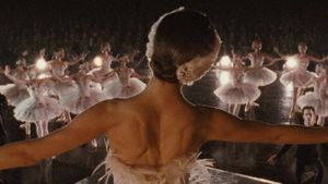 Black Swan's poster