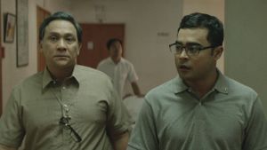 Smaller and Smaller Circles's poster