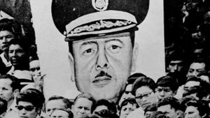 La revolución y la tierra's poster