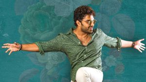 Paagal's poster