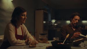 Family Dinner's poster