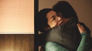 Distance's poster