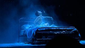 Angels in America - Part One: Millennium Approaches's poster