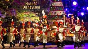 Noël à Disneyland : Dans le secret du plus grand parc d'attraction d'Europe's poster