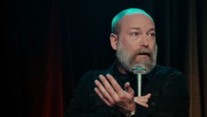 Kyle Kinane: Shocks & Struts's poster