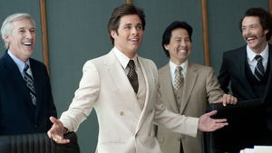 Anchorman 2: The Legend Continues's poster