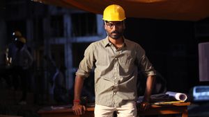 Velaiyilla Pattathari's poster