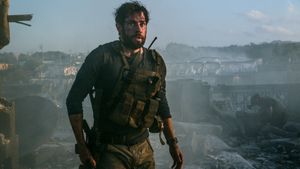 13 Hours: The Secret Soldiers of Benghazi's poster