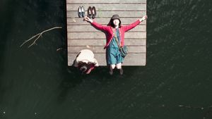 A Tale of Two Sisters's poster