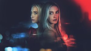 Twin Lies's poster