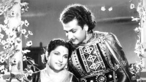 Pathala Bhairavi's poster