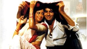 Namak Halaal's poster