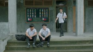 2 Cool 2 Be 4gotten's poster
