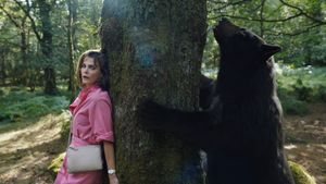 Cocaine Bear's poster