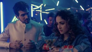 Dhoom Dhaam's poster