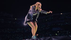 Taylor Swift: Reputation Stadium Tour's poster