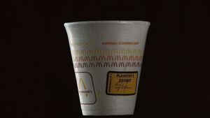 Hot Coffee's poster