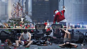 Office Christmas Party's poster