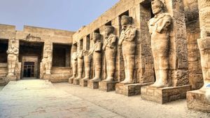 Karnak: The Largest Temple in the World's poster