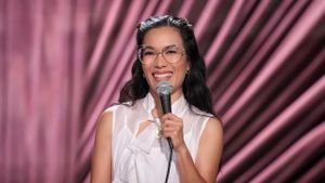 Ali Wong: Single Lady's poster