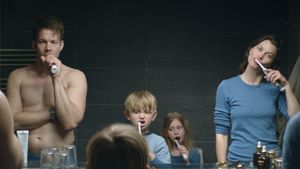 Force Majeure's poster