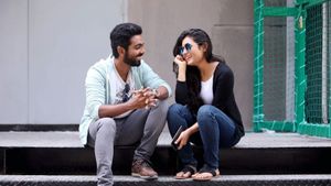 100% Kadhal's poster