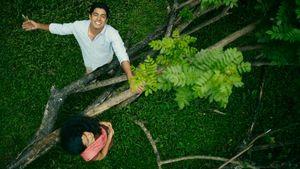 Premam's poster