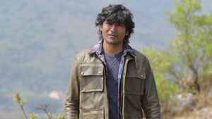 Naane Varuvean's poster