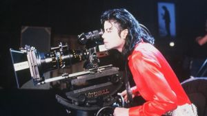 Bad 25's poster