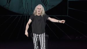 Billy Connolly: Live in London 2010's poster