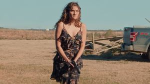 Girl with a Gun's poster