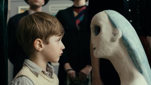 Never Look Away's poster