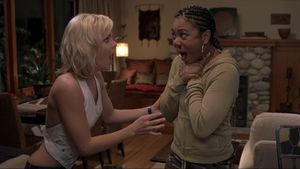 Scary Movie 3's poster