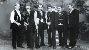 Sayili Kabadayilar's poster