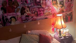 First Kiss Or Die's poster