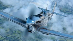 Silver Spitfire: The Longest Flight's poster