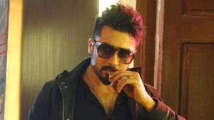 Anjaan's poster