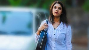 Mayakkam Enna's poster