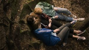 Girls Lost's poster