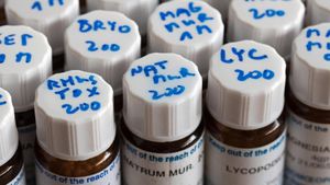 Homöopathie - Sanfte Medizin oder Hokuspokus?'s poster
