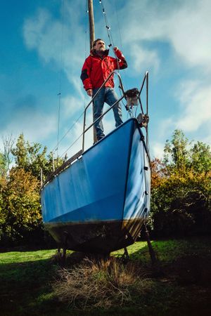 Sailing Home's poster