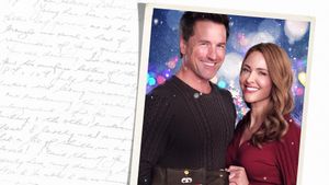 Bringing Christmas Home's poster