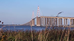 Saint Nazaire : Le Pont le plus long de France's poster